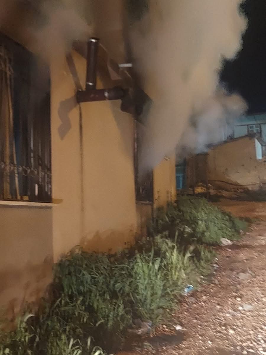 Alrınözü’de ev yangını