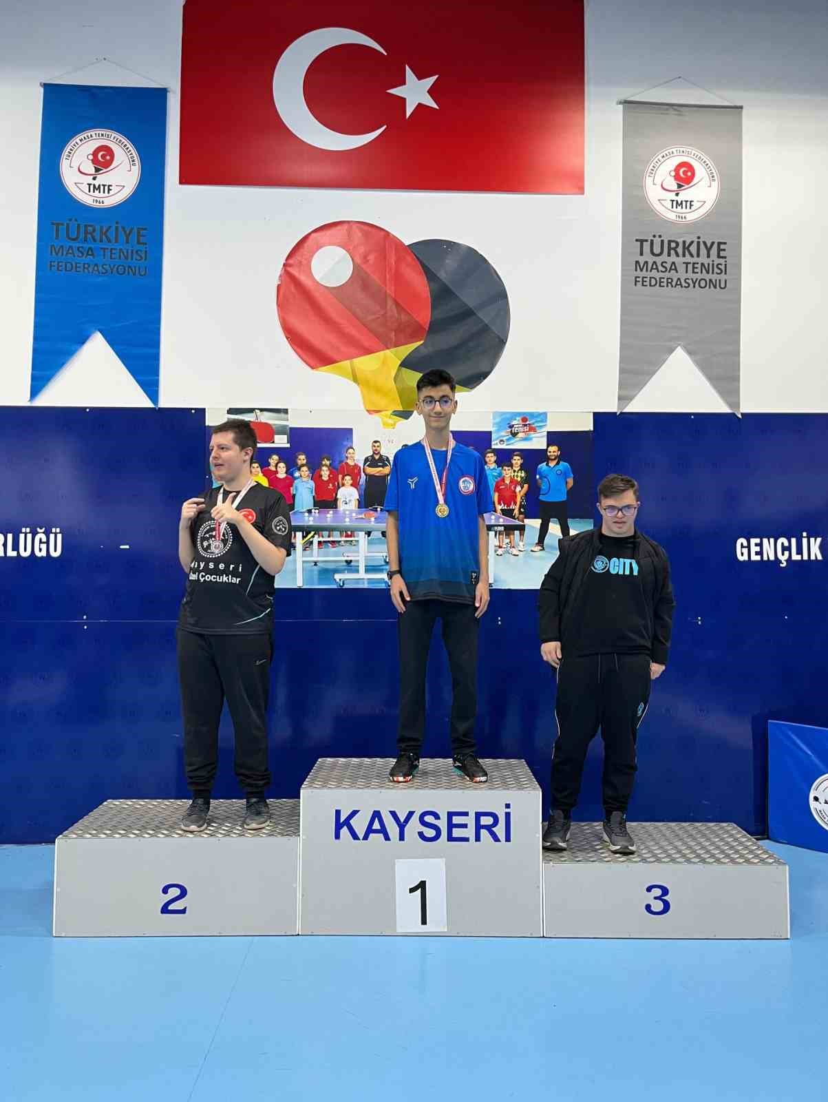 Özel sporcudan il şampiyonluğu