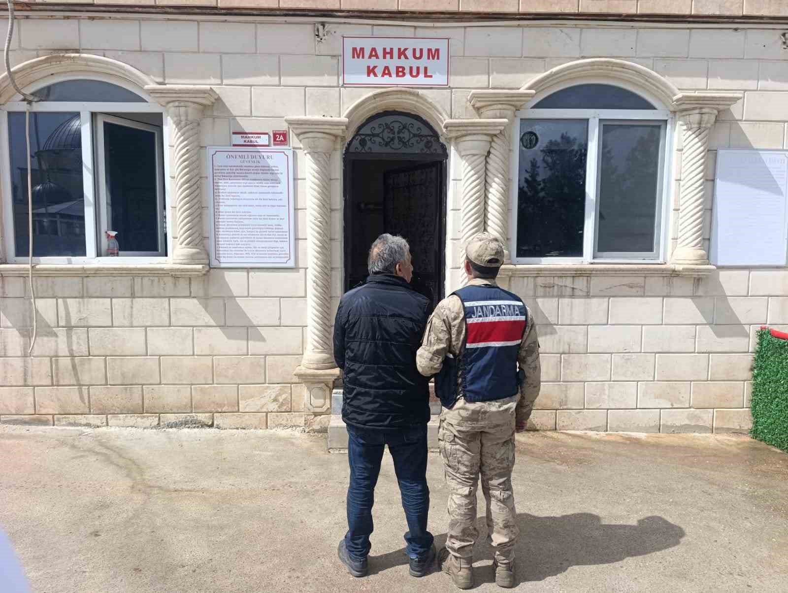 Şanlıurfa’da aranan 2 şahıs yakalandı