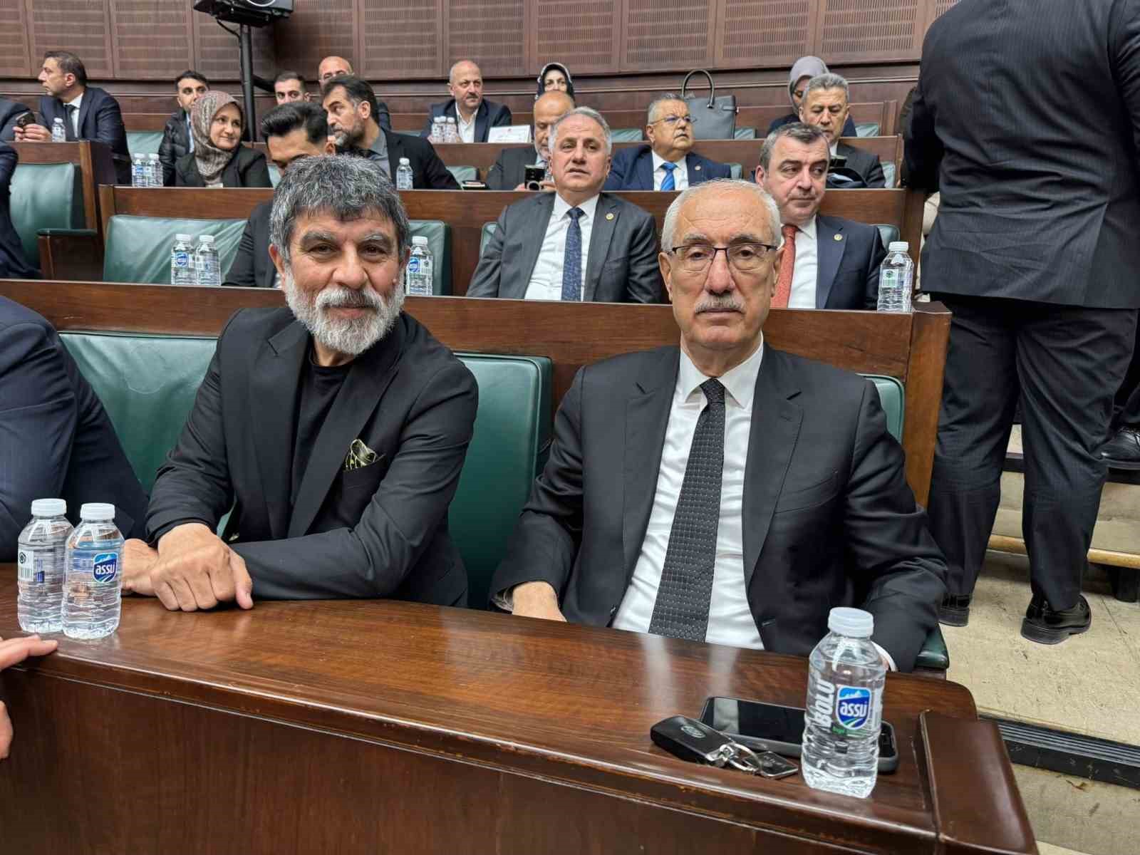 Kurtlar Vadisi’nde ‘Erdal Kömürcü’ karakteriyle tanınan ünlü oyuncu Sefa Zengin AK Parti Grup Toplantısı’na katıldı