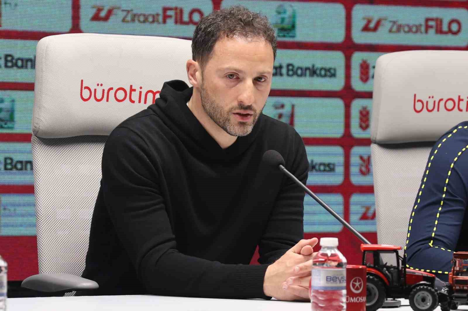 Domenico Tedesco: "Böylesine bir eleme maçında eğer gol atamazsanız bir sonraki tura gitmeniz çok zor olur"