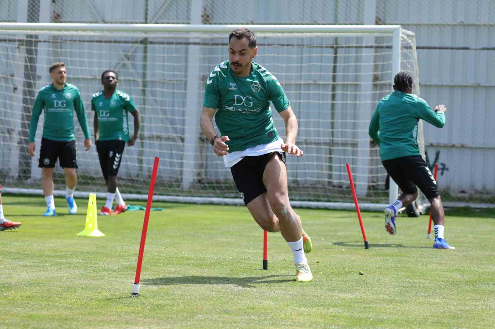 Konyaspor, Çaykur Rizespor maçı hazırlıklarını tamamladı