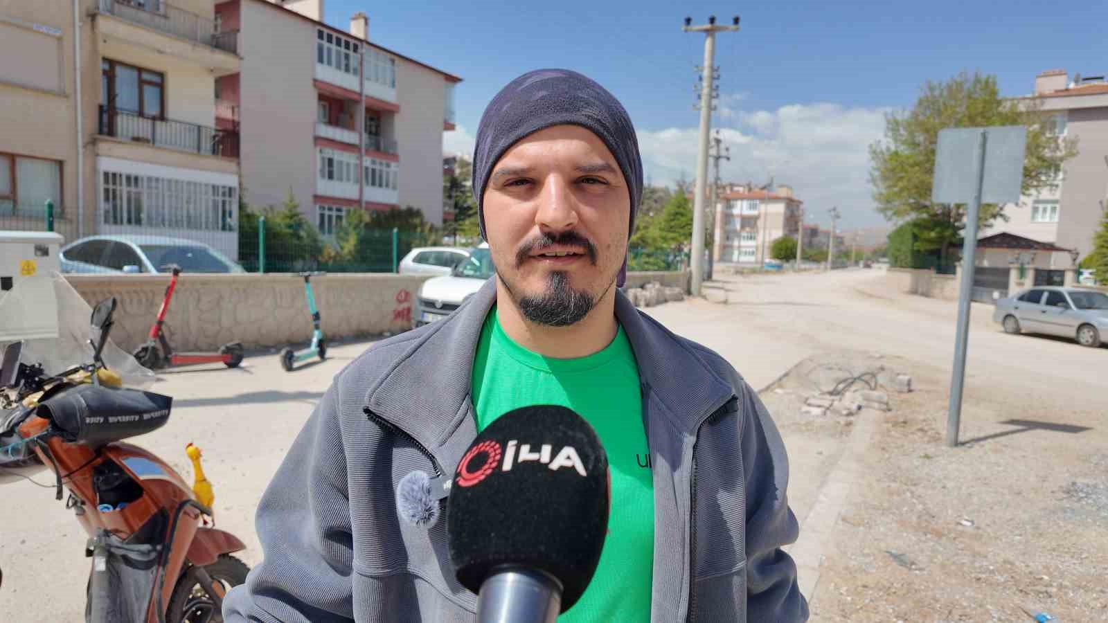 Çanta, cüzdan derken yol kenarında buzdolabı bulundu