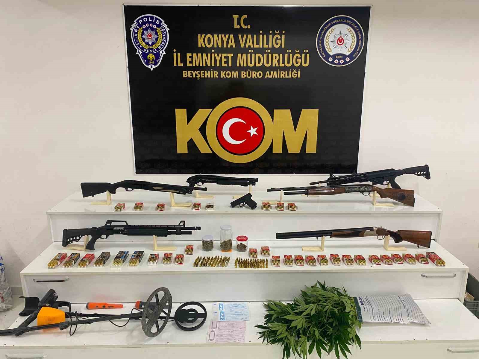 Konya’da tefecilik operasyonunda 4 şüpheli hakkında adli işlem başlatıldı