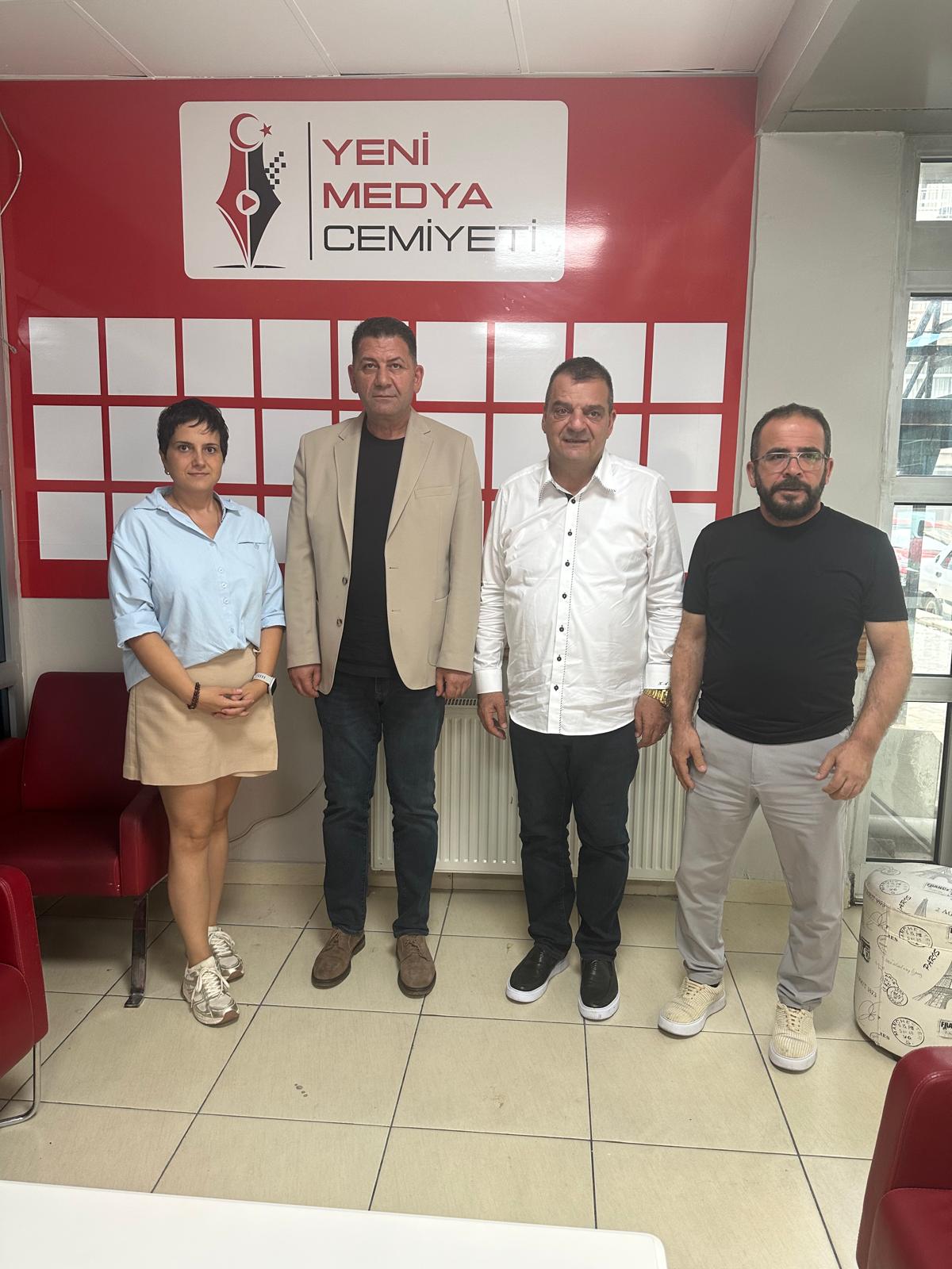 YENİ MEDYA CEMİYETİ'NE İLK ULUSLARARASI ZİYARET