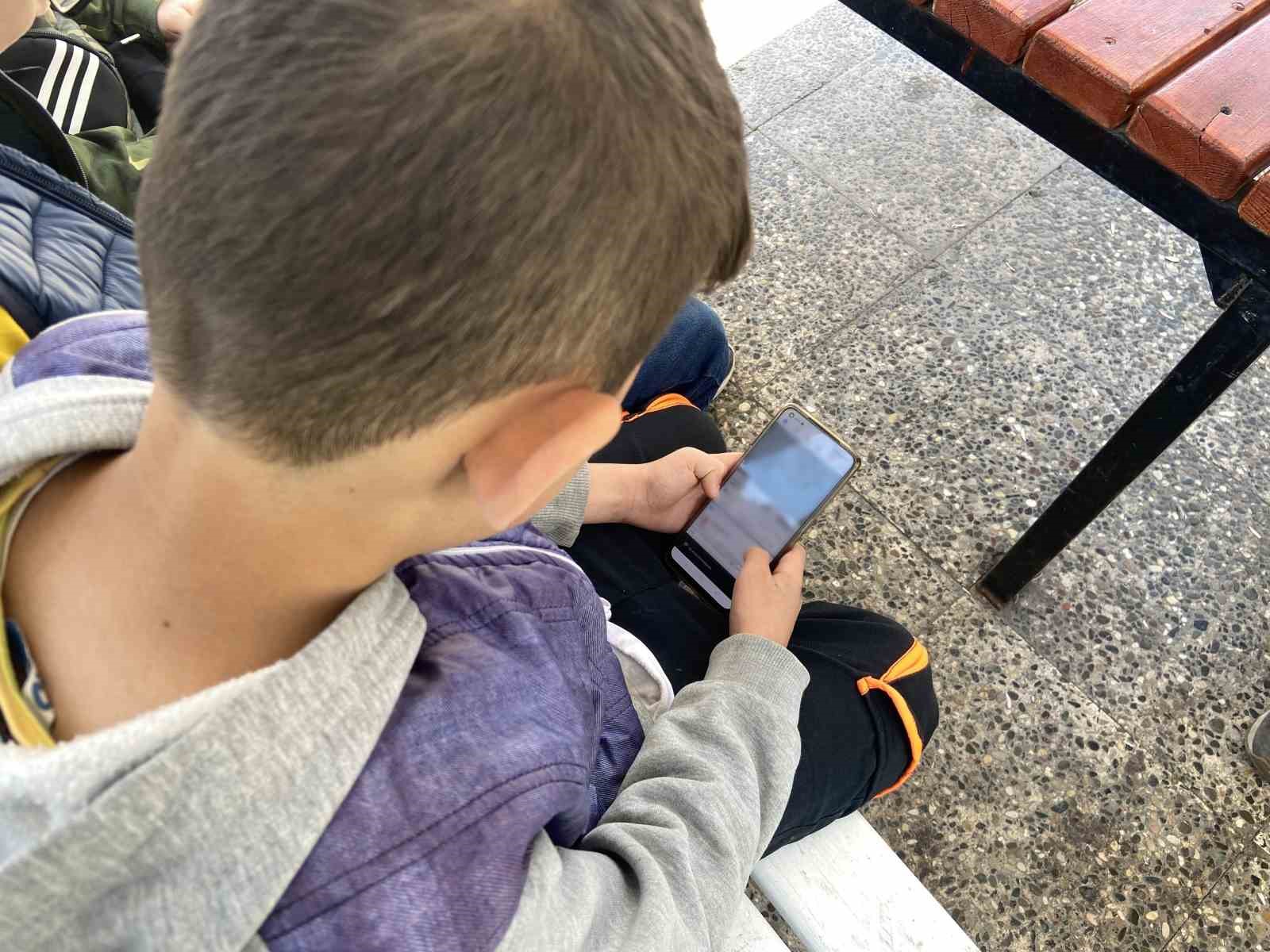 Uzmanlardan uyarı, "Çocuklar yaz tatilini ekran başında değil, hayatın içinde geçirmeli"
