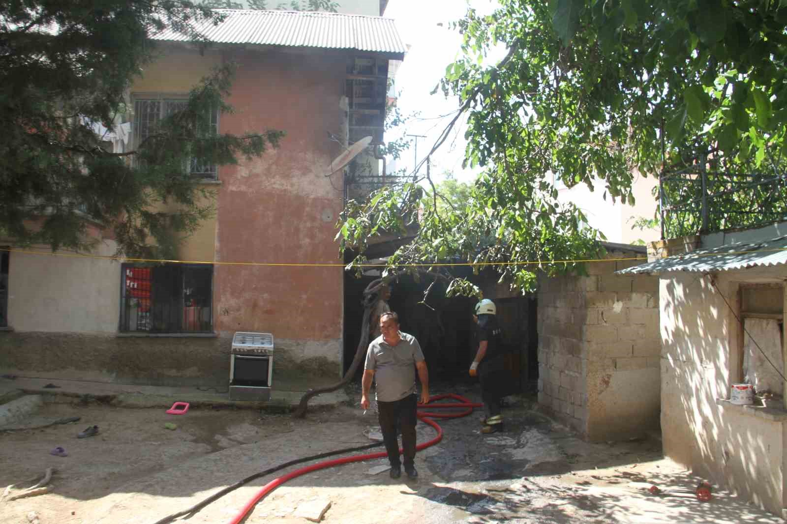 Beyşehir’de peş peşe çıkan iki ayrı yangın paniğe neden oldu
