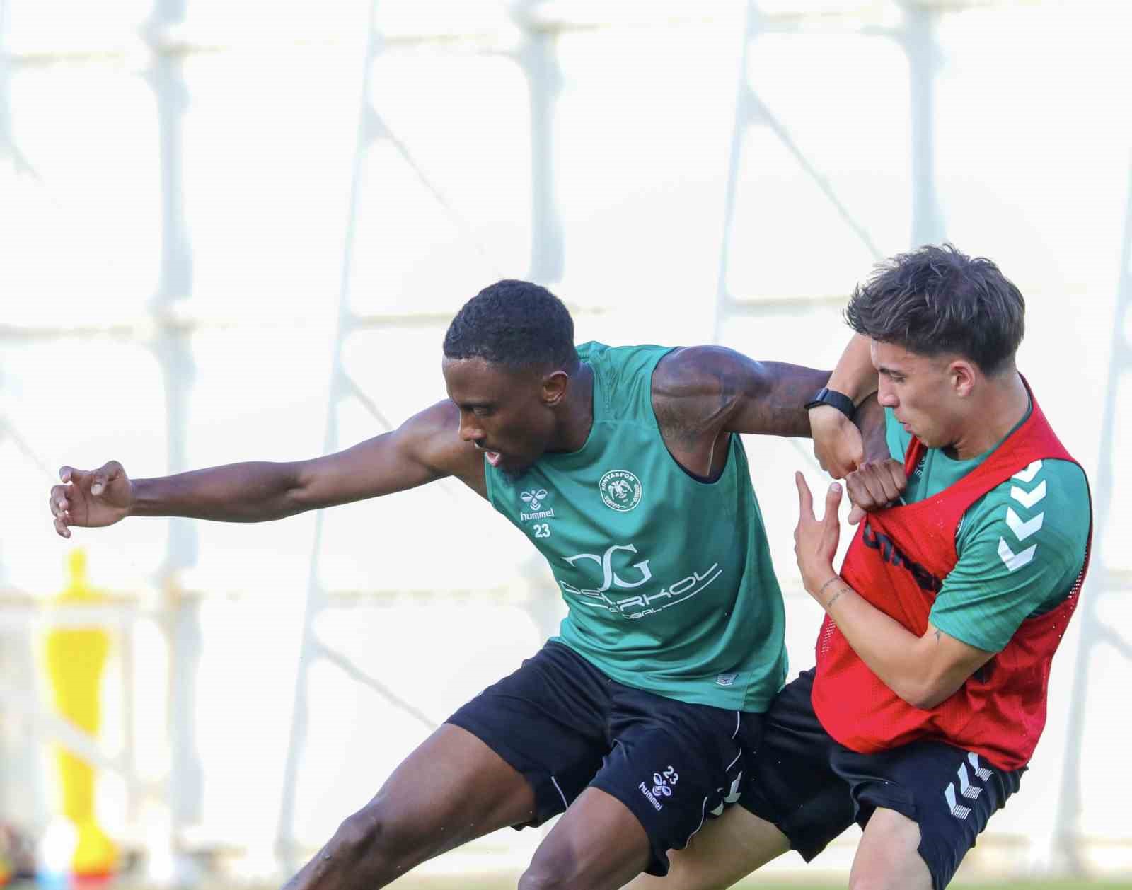 Konyaspor, Çaykur Rizespor maçı hazırlıklarını sürdürüyor