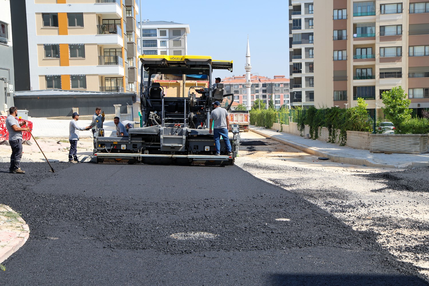 Selçuklu’da yollar yenileniyor ulaşım daha konforlu hale geliyor