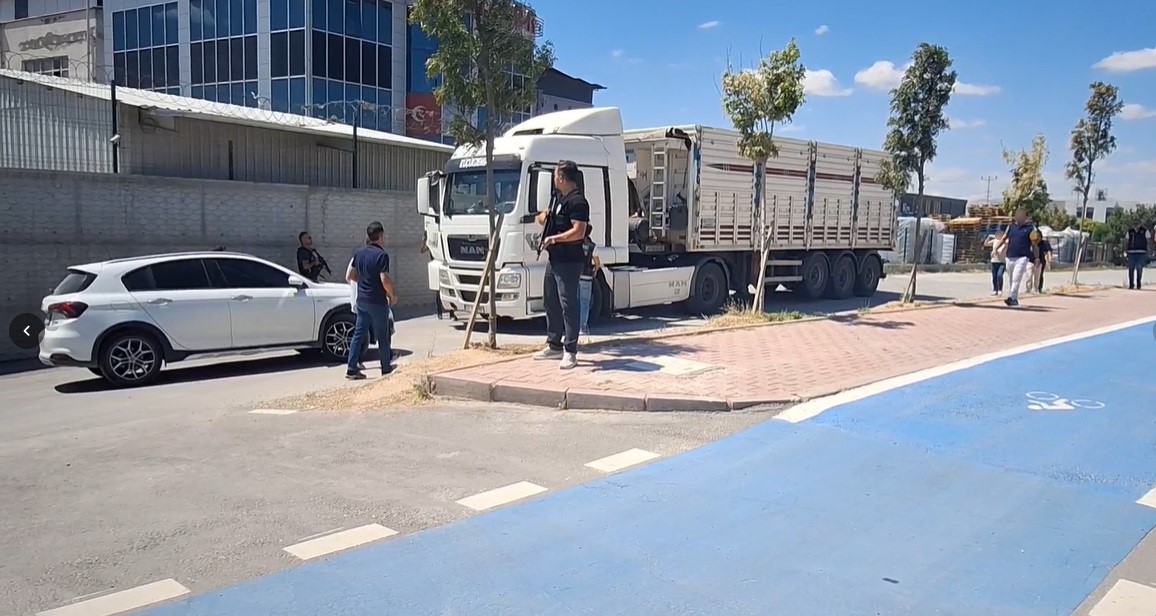 Konya’da 124 bin 376 uyuşturucu hap ele geçirildi