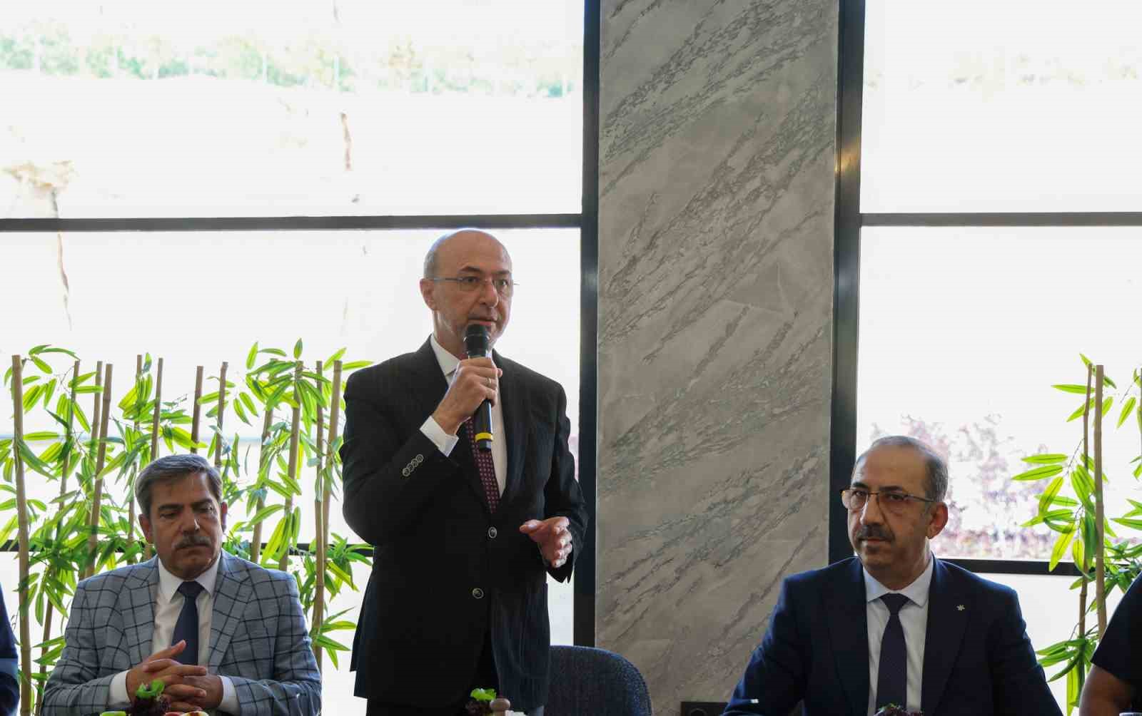 Başkan Pekyatırmacı: "Zabıta Teşkilatımız, kamu düzenini sağlama konusunda önemli bir etmendir"