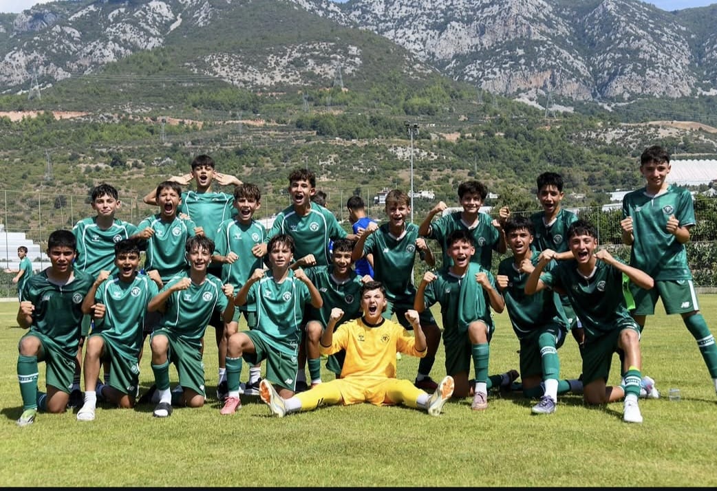 Konyaspor Gol Oldu Yağdı!