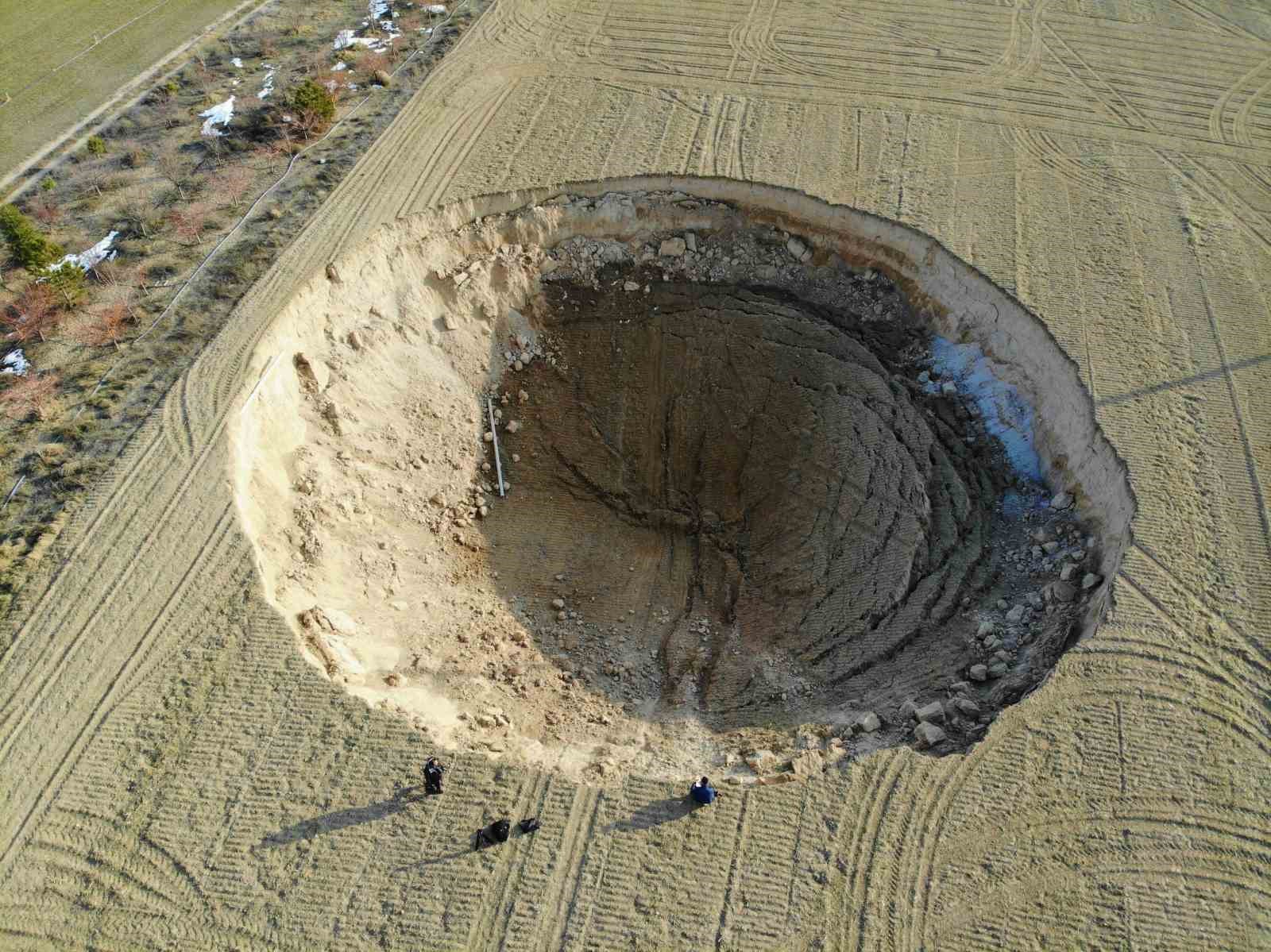 Yeraltı suyu alarm veriyor: Konya’daki obruk sayısı 704’e ulaştı