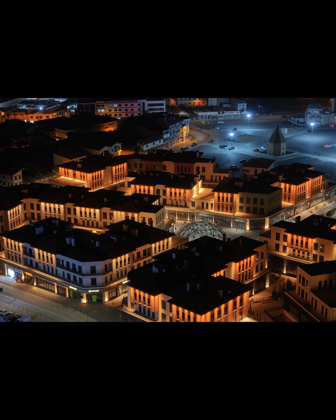SURİÇİ ÇARŞISI'NDA 12 İŞ YERİ SATIŞA ÇIKIYOR